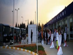 Antalya Gazipaa Havaalan ilk yurtd yolcularn karlad...